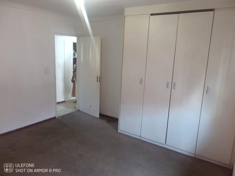 2 Bedroom Property for Sale in Parkdene Gauteng