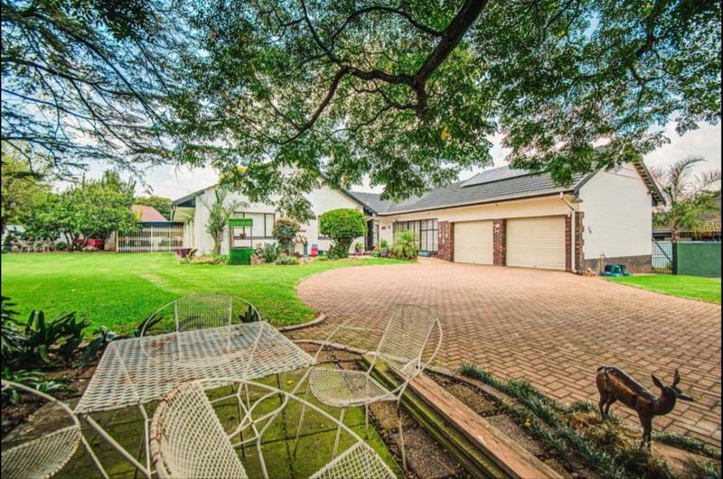 4 Bedroom Property for Sale in Parkdene Gauteng