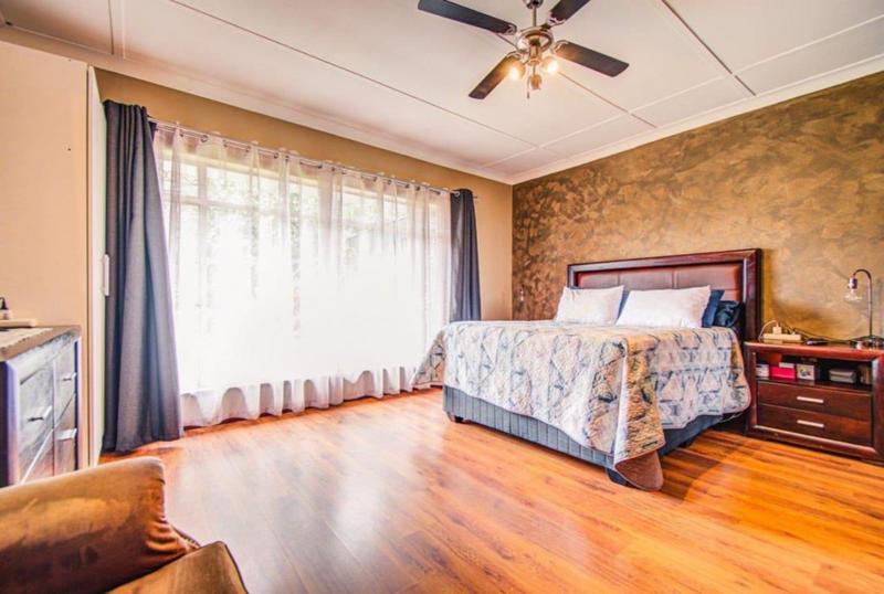 4 Bedroom Property for Sale in Parkdene Gauteng