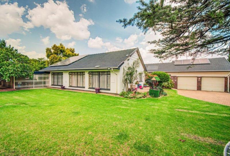 4 Bedroom Property for Sale in Parkdene Gauteng