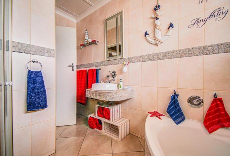4 Bedroom Property for Sale in Parkdene Gauteng