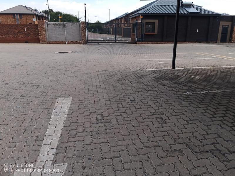 3 Bedroom Property for Sale in Ravenswood Gauteng