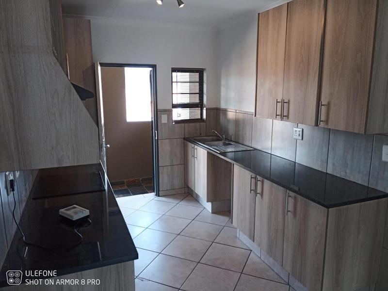 3 Bedroom Property for Sale in Ravenswood Gauteng