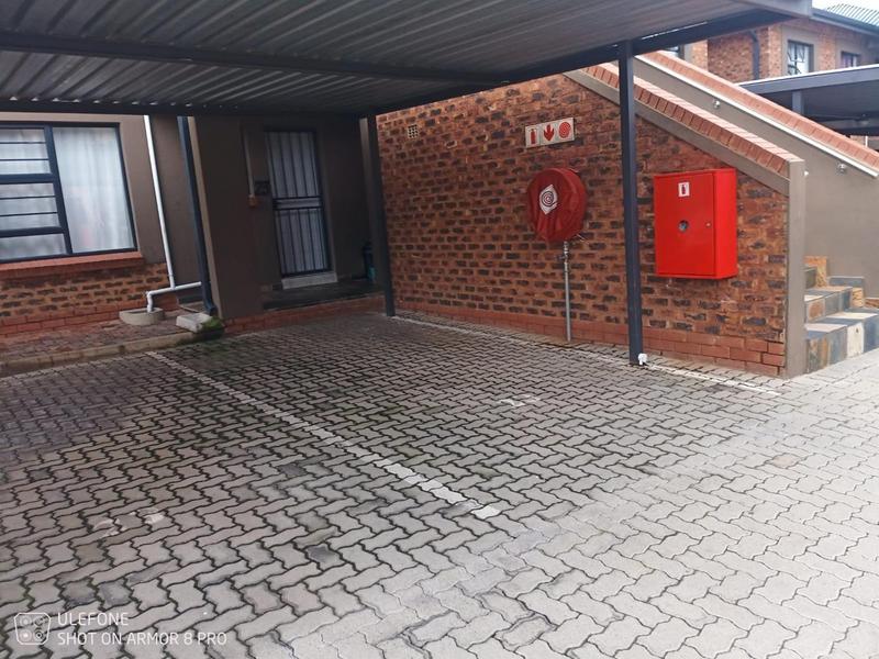 3 Bedroom Property for Sale in Ravenswood Gauteng