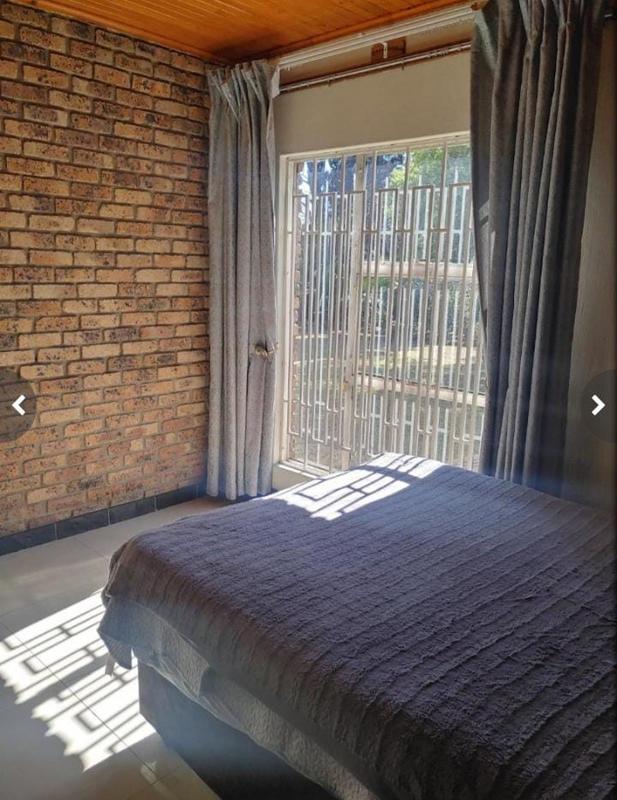 4 Bedroom Property for Sale in Sunward Park Gauteng