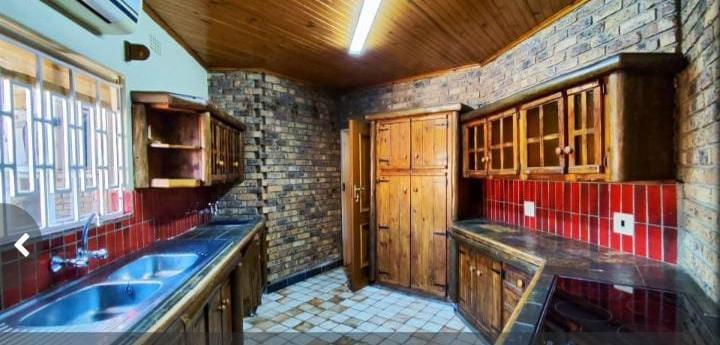 4 Bedroom Property for Sale in Sunward Park Gauteng