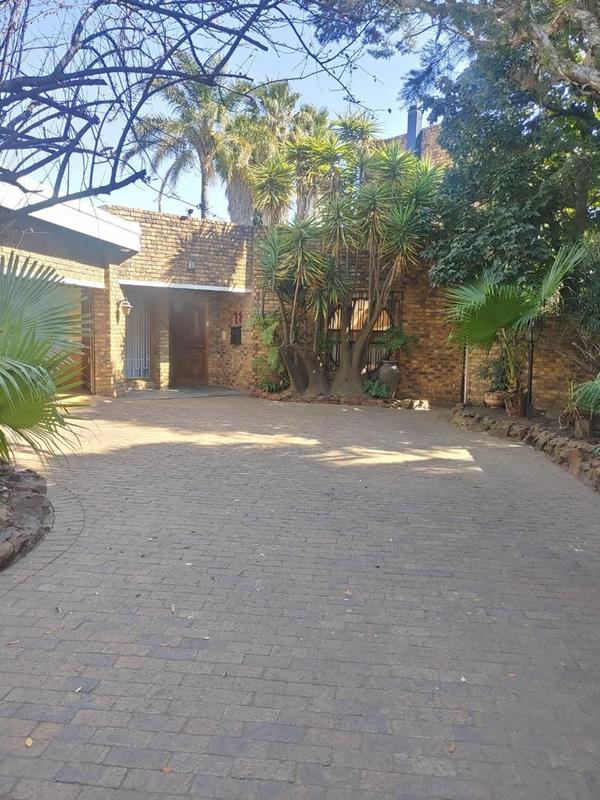 4 Bedroom Property for Sale in Sunward Park Gauteng