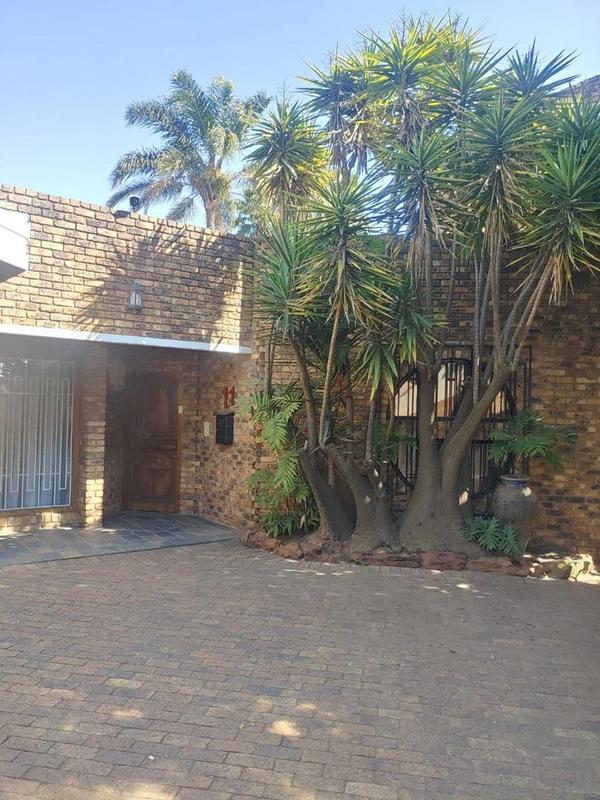 4 Bedroom Property for Sale in Sunward Park Gauteng