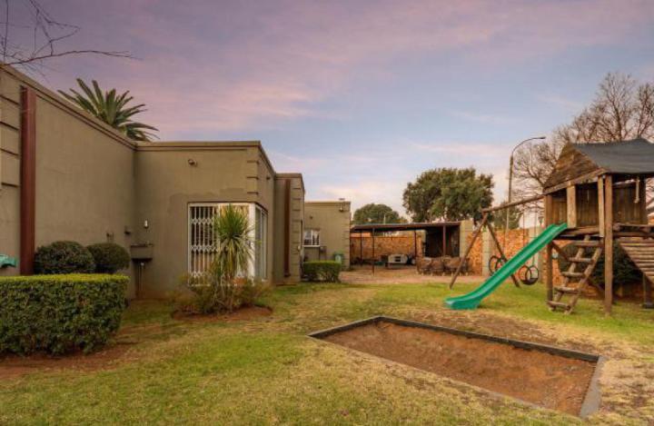 3 Bedroom Property for Sale in Sunward Park Gauteng
