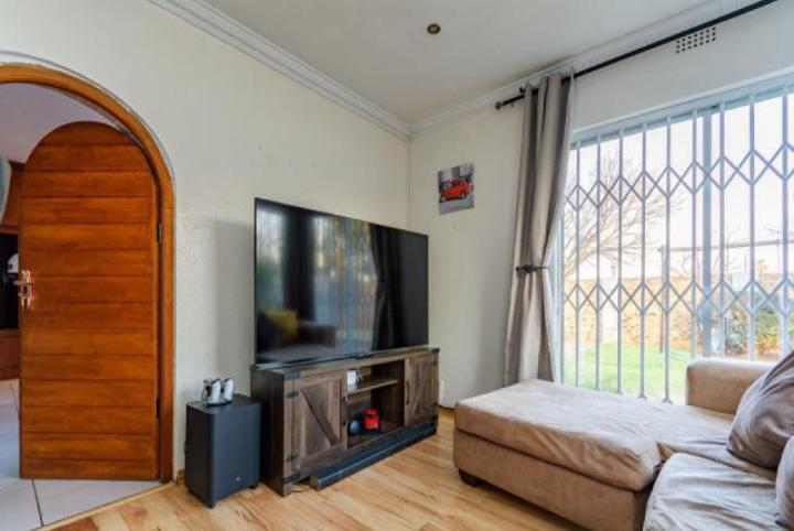 3 Bedroom Property for Sale in Sunward Park Gauteng
