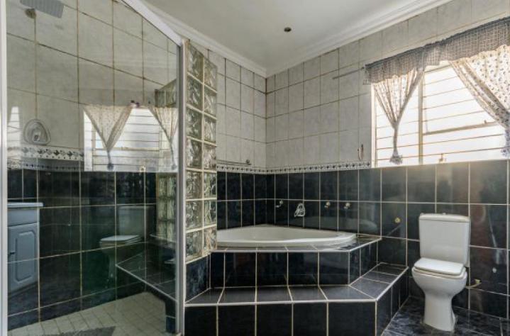 3 Bedroom Property for Sale in Sunward Park Gauteng