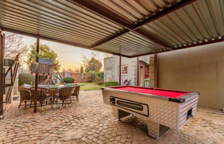 3 Bedroom Property for Sale in Sunward Park Gauteng