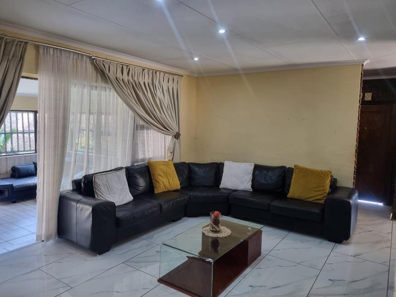 3 Bedroom Property for Sale in Sunward Park Gauteng
