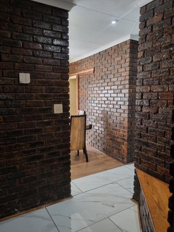 3 Bedroom Property for Sale in Sunward Park Gauteng