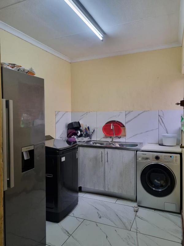 3 Bedroom Property for Sale in Sunward Park Gauteng