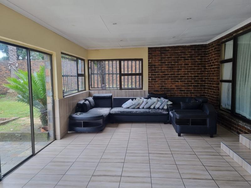 3 Bedroom Property for Sale in Sunward Park Gauteng
