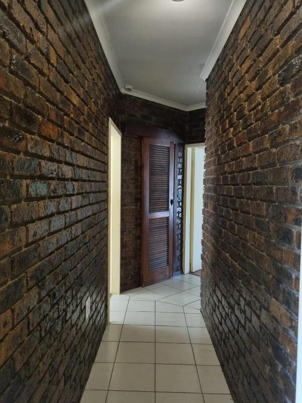 3 Bedroom Property for Sale in Sunward Park Gauteng