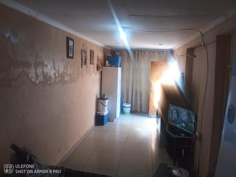 8 Bedroom Property for Sale in Villa Liza Gauteng