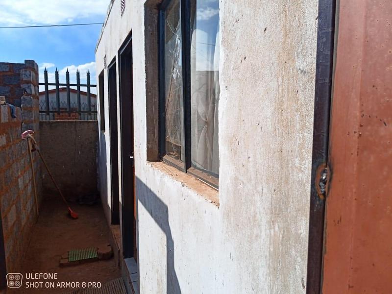 8 Bedroom Property for Sale in Villa Liza Gauteng