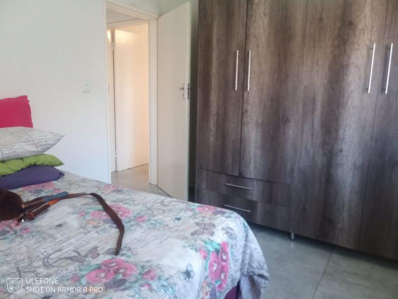 5 Bedroom Property for Sale in Windmill Park Gauteng