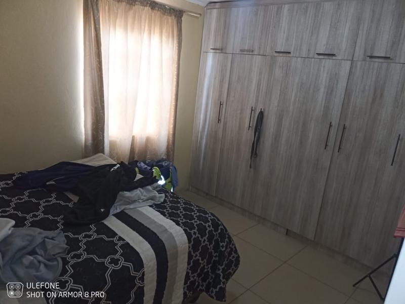 2 Bedroom Property for Sale in Windmill Park Gauteng