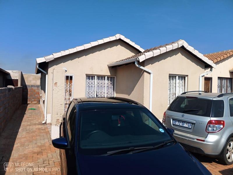 2 Bedroom Property for Sale in Windmill Park Gauteng