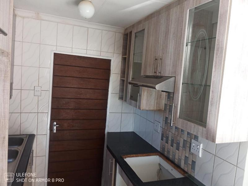 2 Bedroom Property for Sale in Windmill Park Gauteng