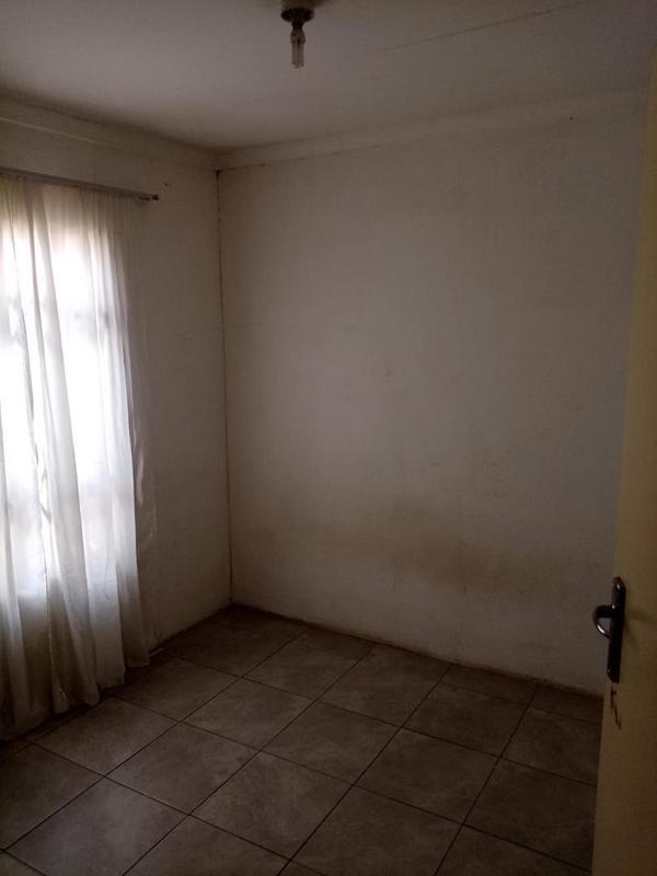 2 Bedroom Property for Sale in Windmill Park Gauteng