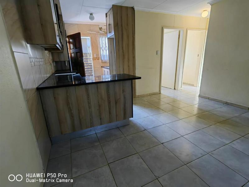 2 Bedroom Property for Sale in Windmill Park Gauteng