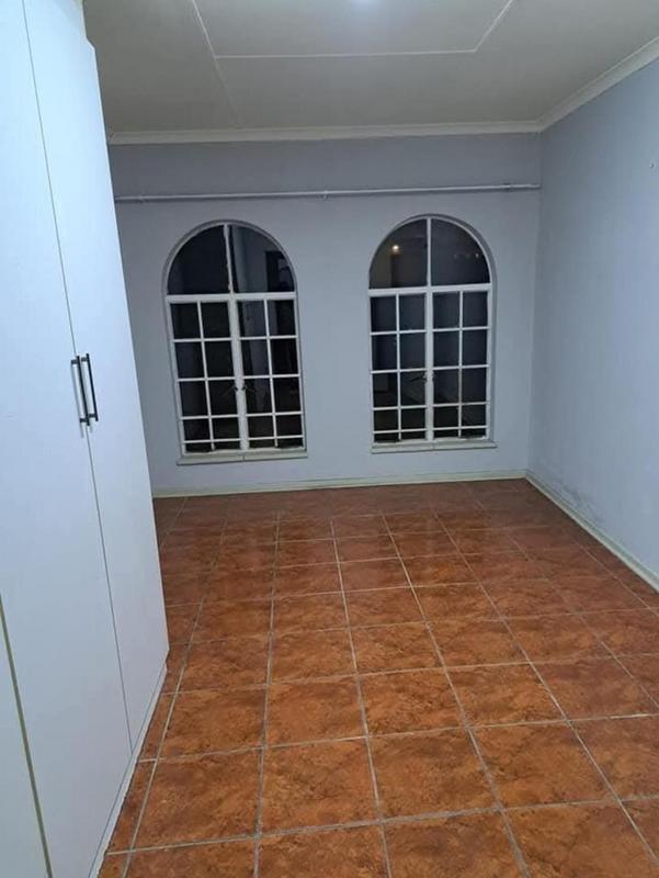 5 Bedroom Property for Sale in Dalpark Gauteng