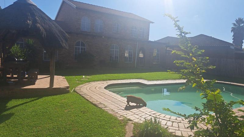 5 Bedroom Property for Sale in Dalpark Gauteng