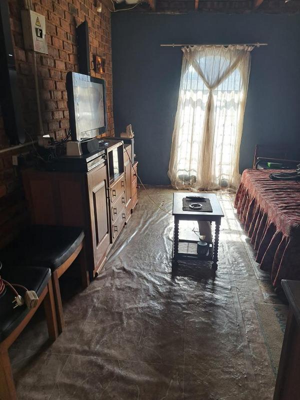 5 Bedroom Property for Sale in Dalpark Gauteng