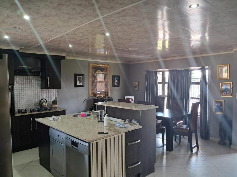 3 Bedroom Property for Sale in Leachville Gauteng