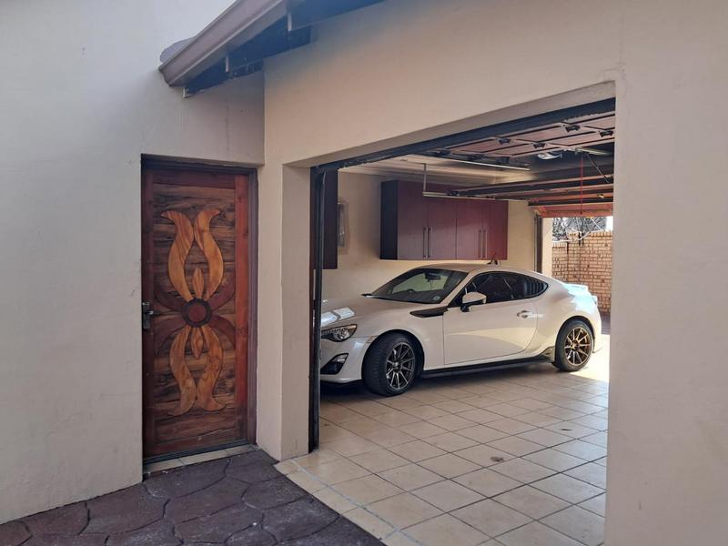 3 Bedroom Property for Sale in Leachville Gauteng