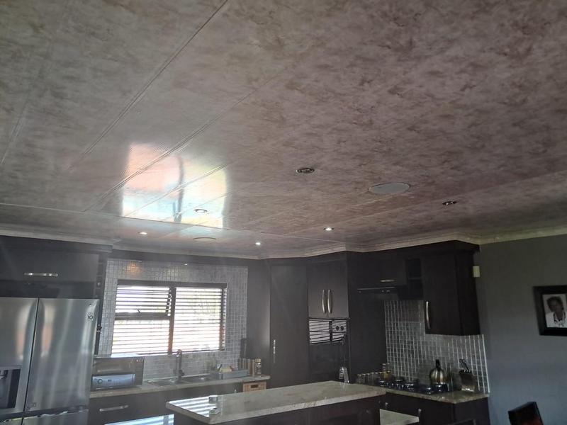 3 Bedroom Property for Sale in Leachville Gauteng