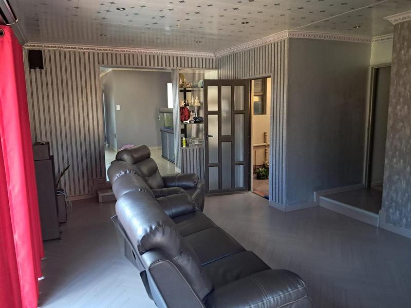 3 Bedroom Property for Sale in Leachville Gauteng