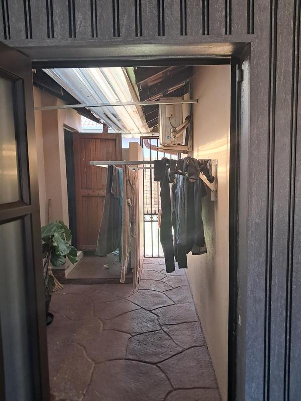 3 Bedroom Property for Sale in Leachville Gauteng