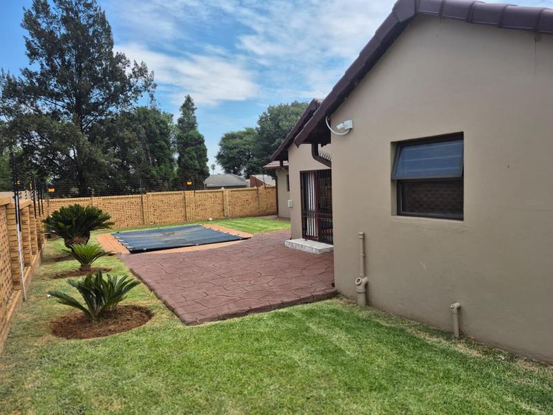 3 Bedroom Property for Sale in Leachville Gauteng