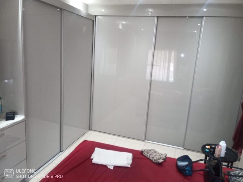 4 Bedroom Property for Sale in Edenvale Gauteng