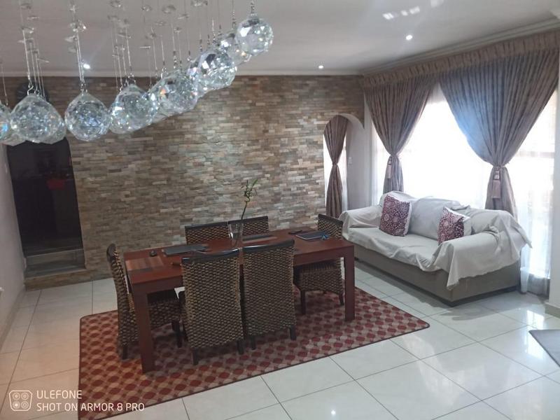 4 Bedroom Property for Sale in Edenvale Gauteng