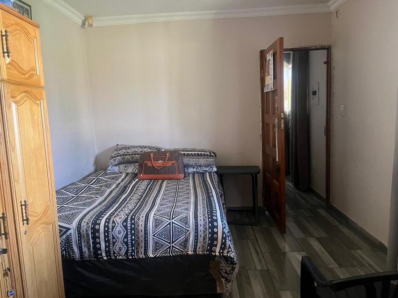 4 Bedroom Property for Sale in Illiondale Gauteng