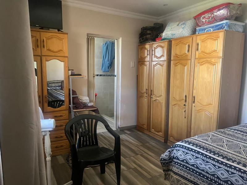 4 Bedroom Property for Sale in Illiondale Gauteng