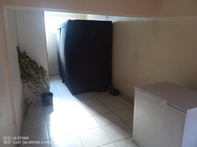 5 Bedroom Property for Sale in Lambton Gauteng