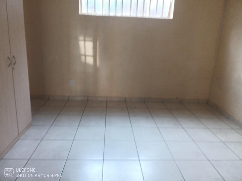 5 Bedroom Property for Sale in Lambton Gauteng