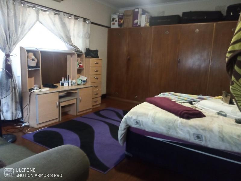 5 Bedroom Property for Sale in Lambton Gauteng
