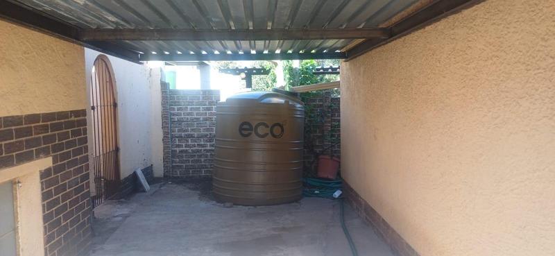 4 Bedroom Property for Sale in Lambton Gauteng