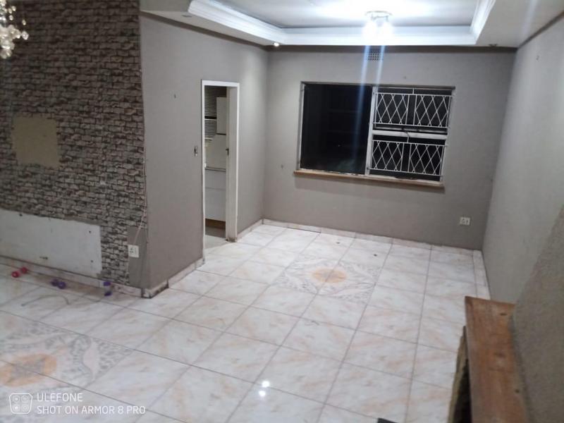 3 Bedroom Property for Sale in Leondale Gauteng