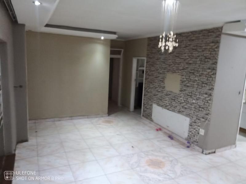 3 Bedroom Property for Sale in Leondale Gauteng