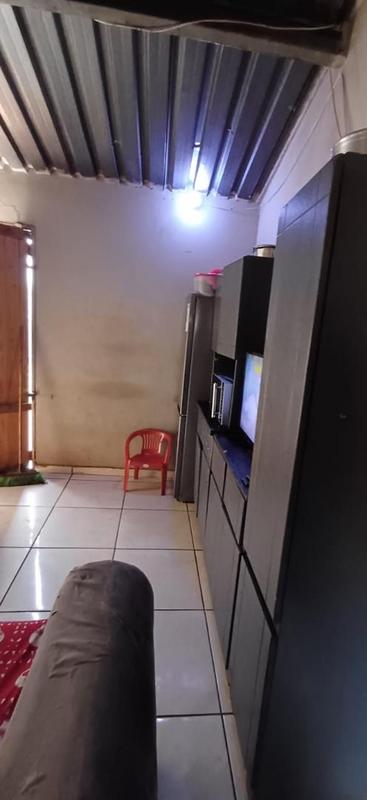 6 Bedroom Property for Sale in Rondebult Gauteng