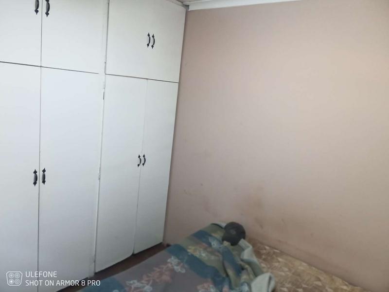 4 Bedroom Property for Sale in Rondebult Gauteng